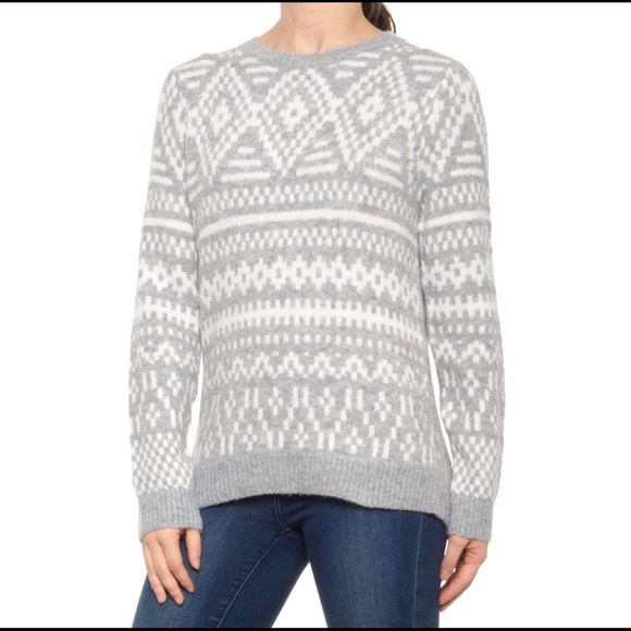 cupcakes & cashmere Sweaters - Cupcakes and Cashmere Fair Isle Seasonal Sweater